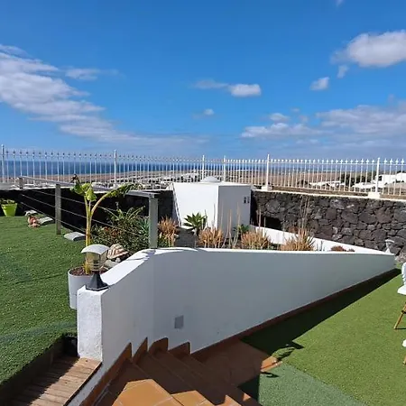 Life Villa Güime